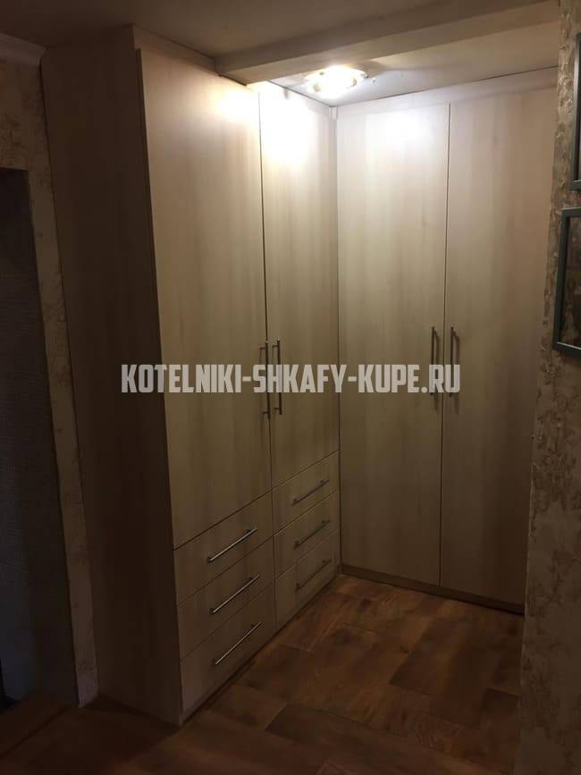 Распашные шкафы Котельники