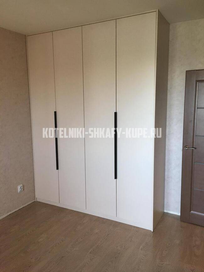 Распашные шкафы Котельники